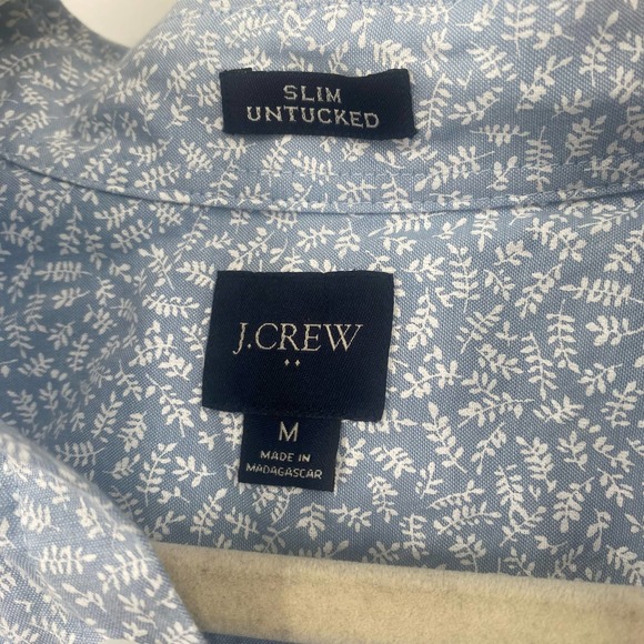 J. Crew Slim Untucked Button Up Shirt With White Floral Pattern - Picture 2 of 3